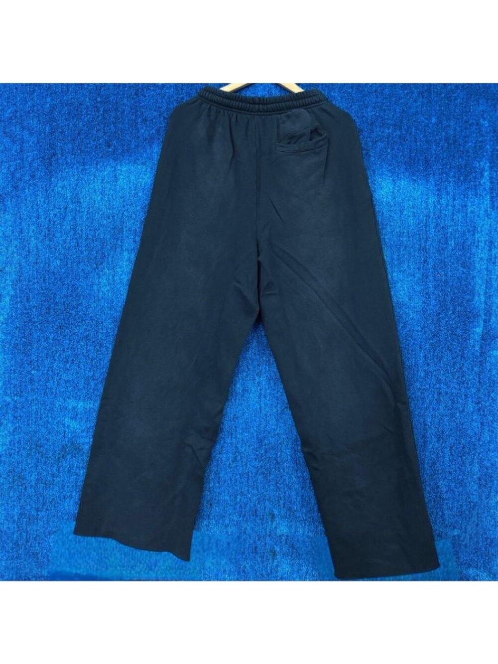 Fenty Beauty by Rihanna Initials Logo Oversized Sweatpants S - Picture 3 of 4